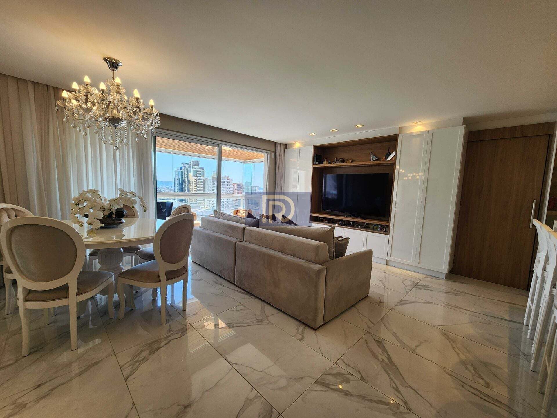 Apartamento, 3 quartos, 144 m² - Foto 4