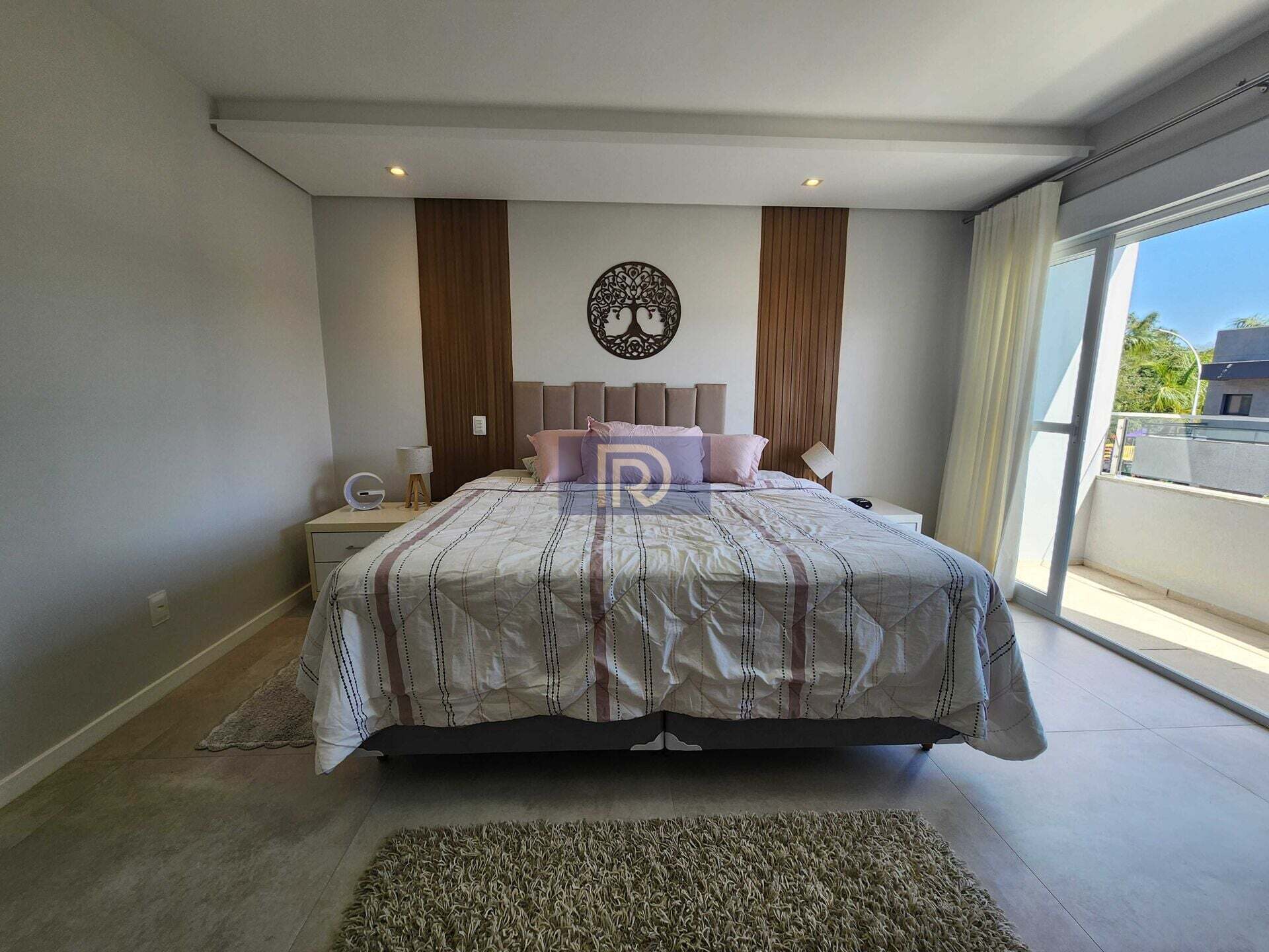 Casa, 4 quartos, 300 m² - Foto 12