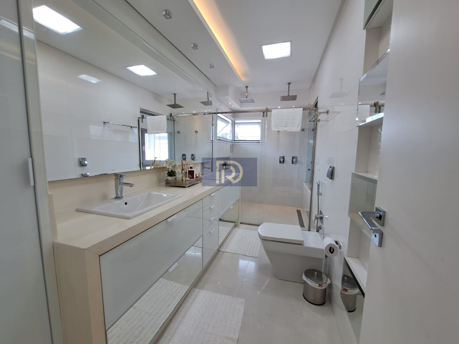 Casa, 4 quartos, 340 m² - Foto 31