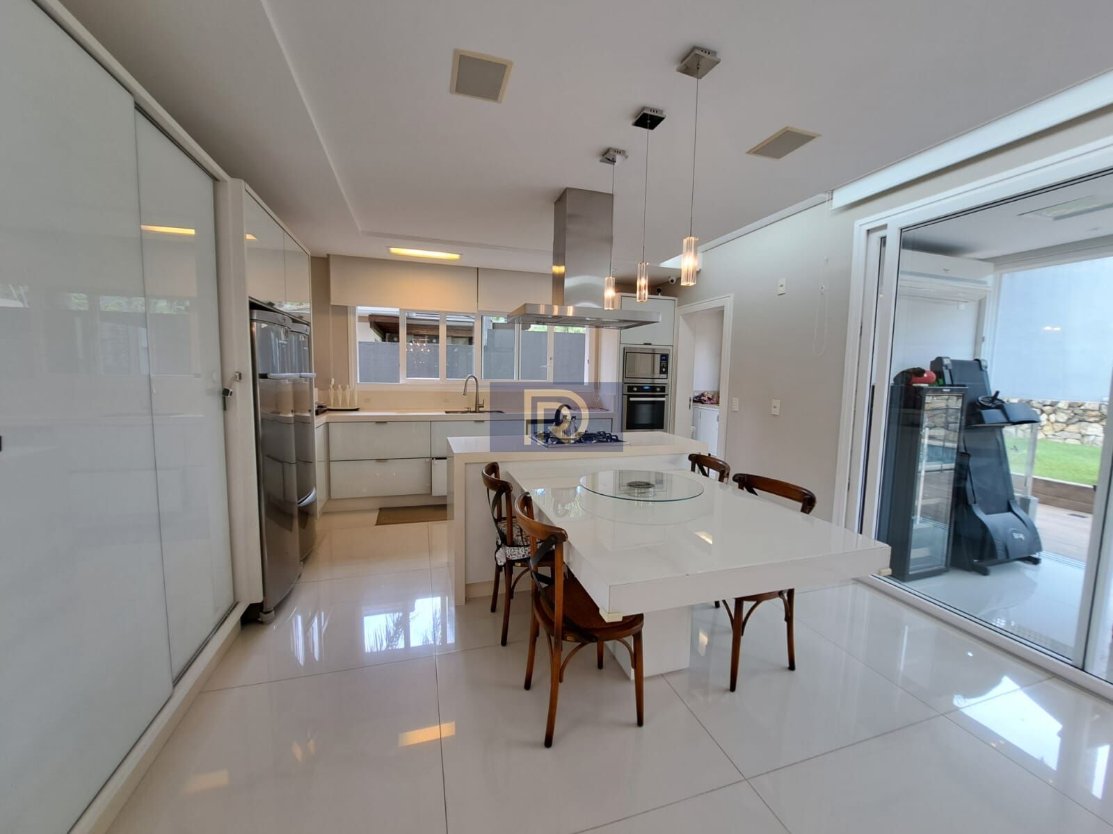 Casa, 4 quartos, 340 m² - Foto 12
