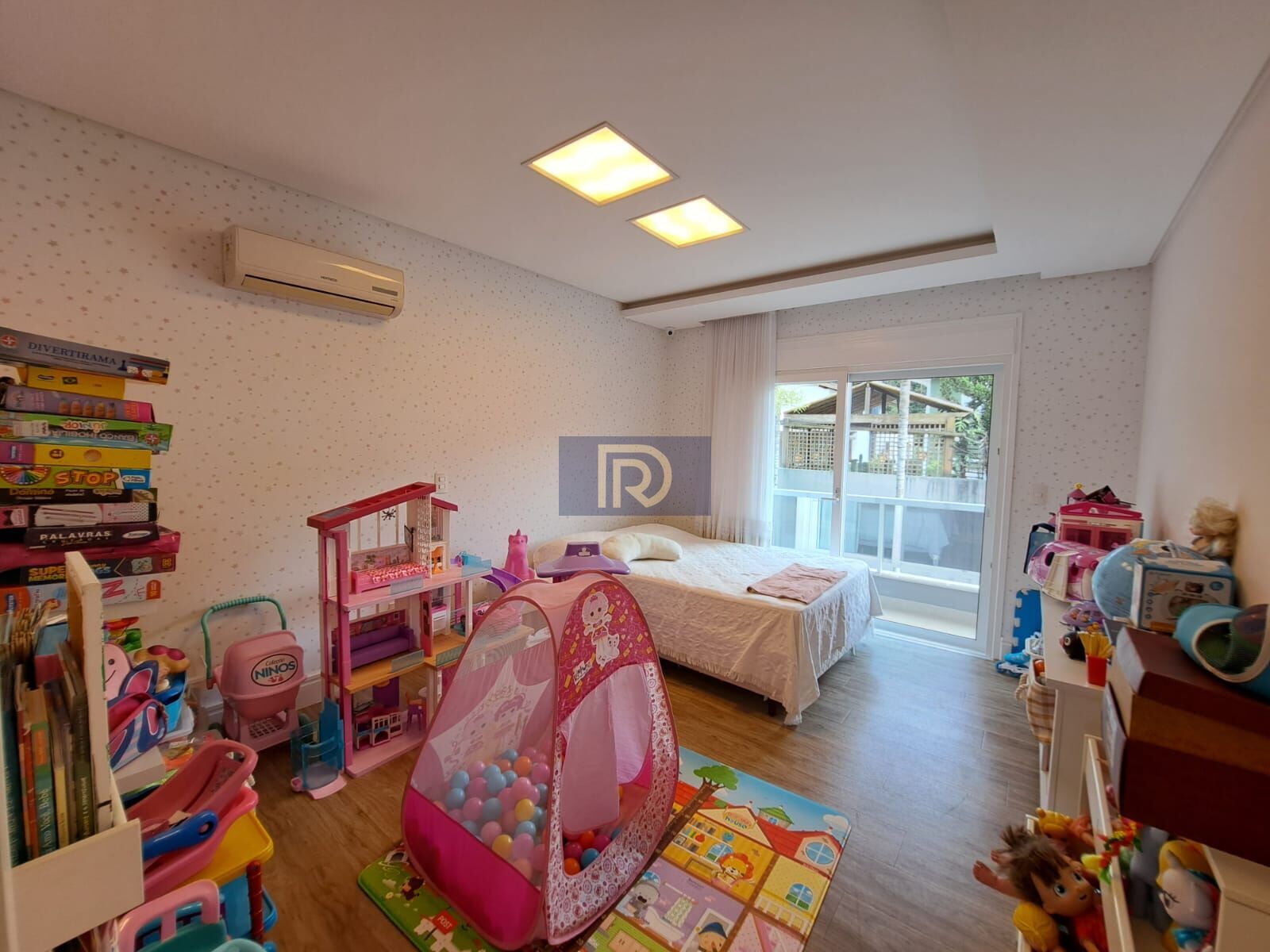 Casa, 4 quartos, 340 m² - Foto 35