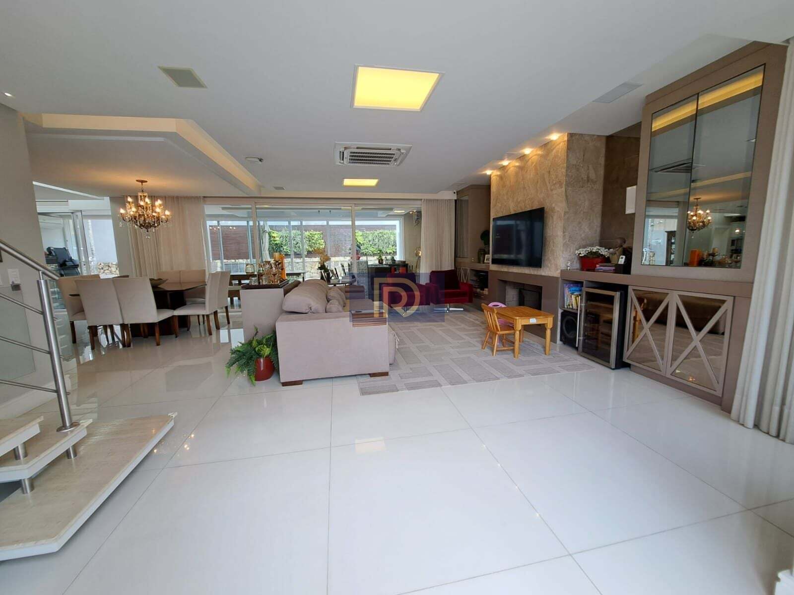 Casa, 4 quartos, 340 m² - Foto 14