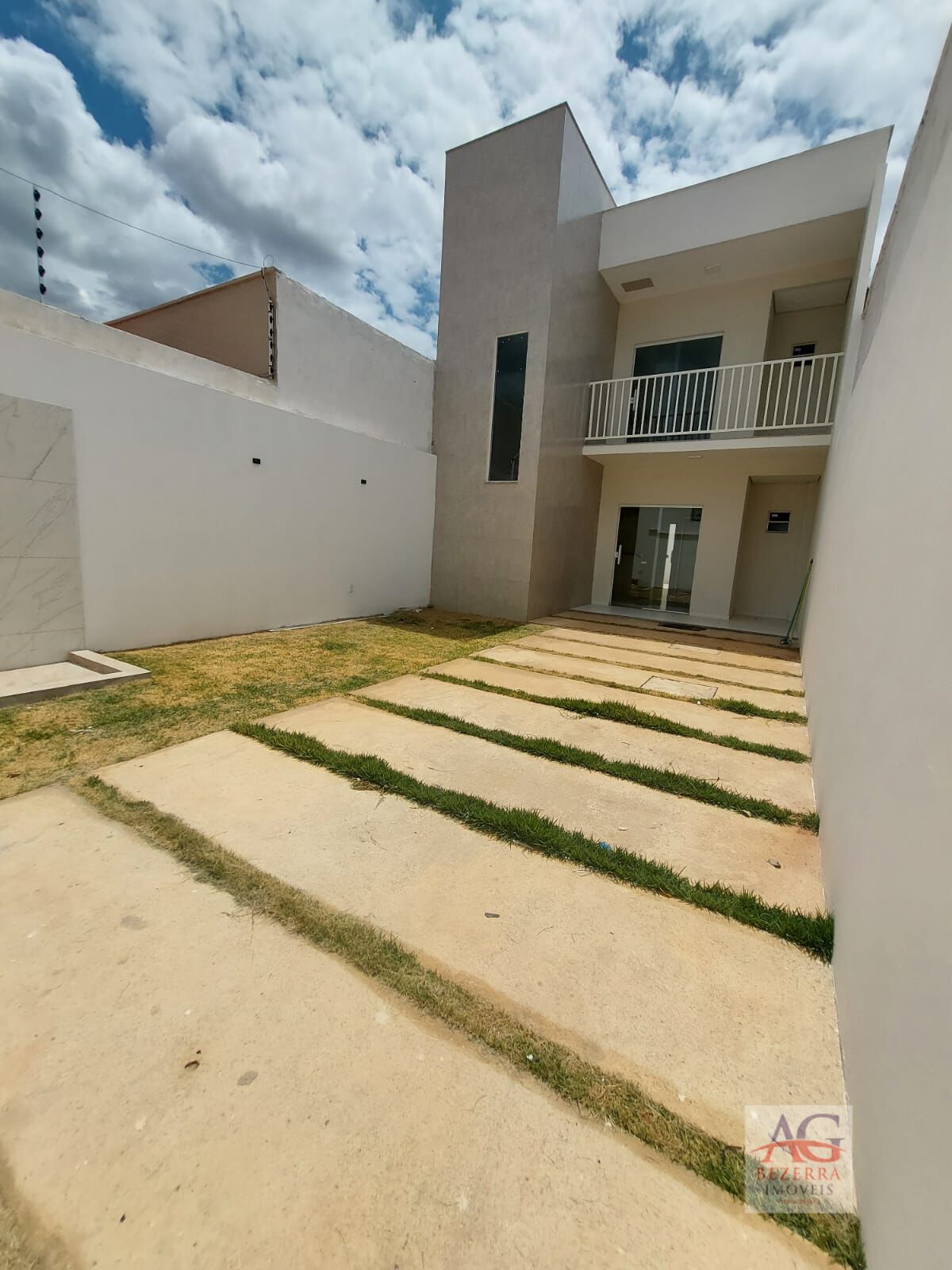 Casa, 3 quartos, 118 m² - Foto 1