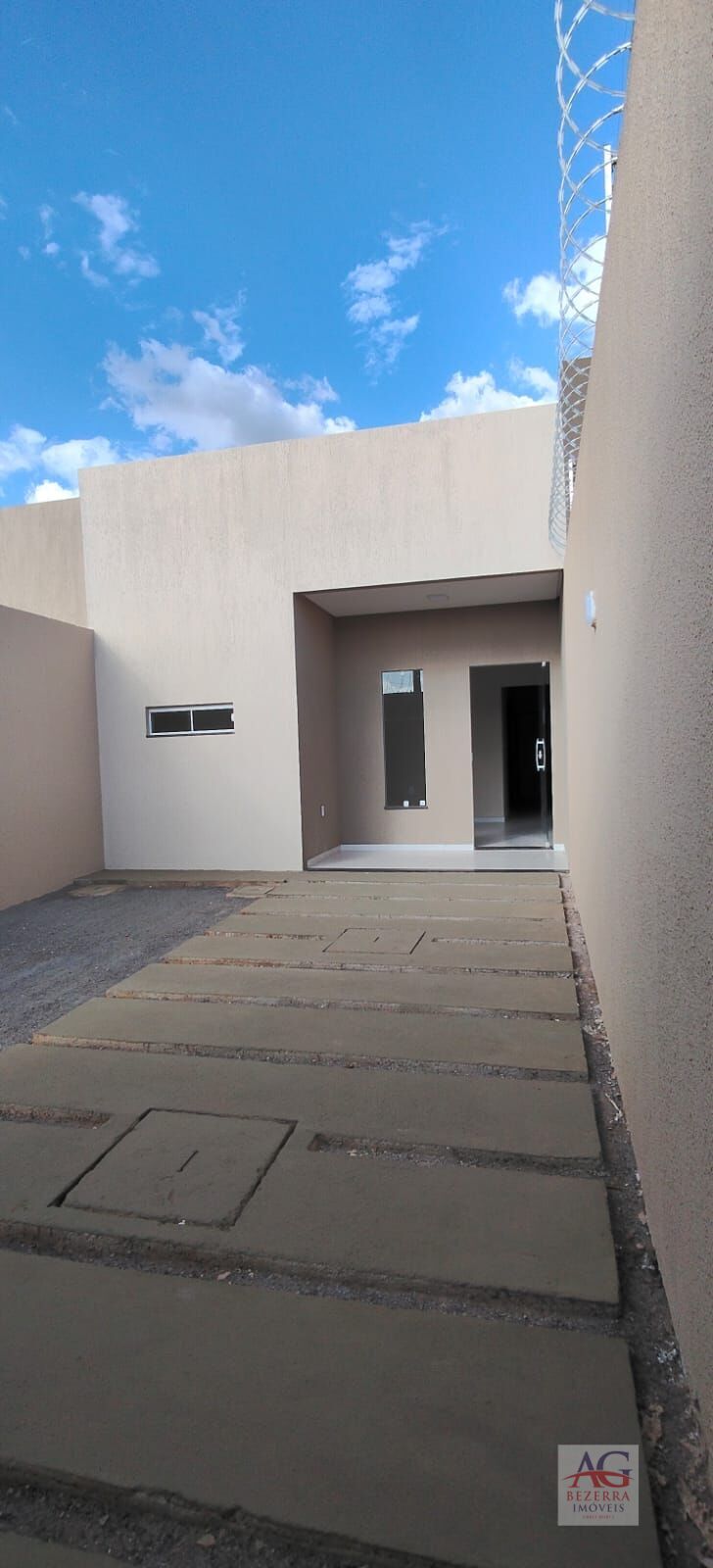 Casa, 2 quartos, 78 m² - Foto 1