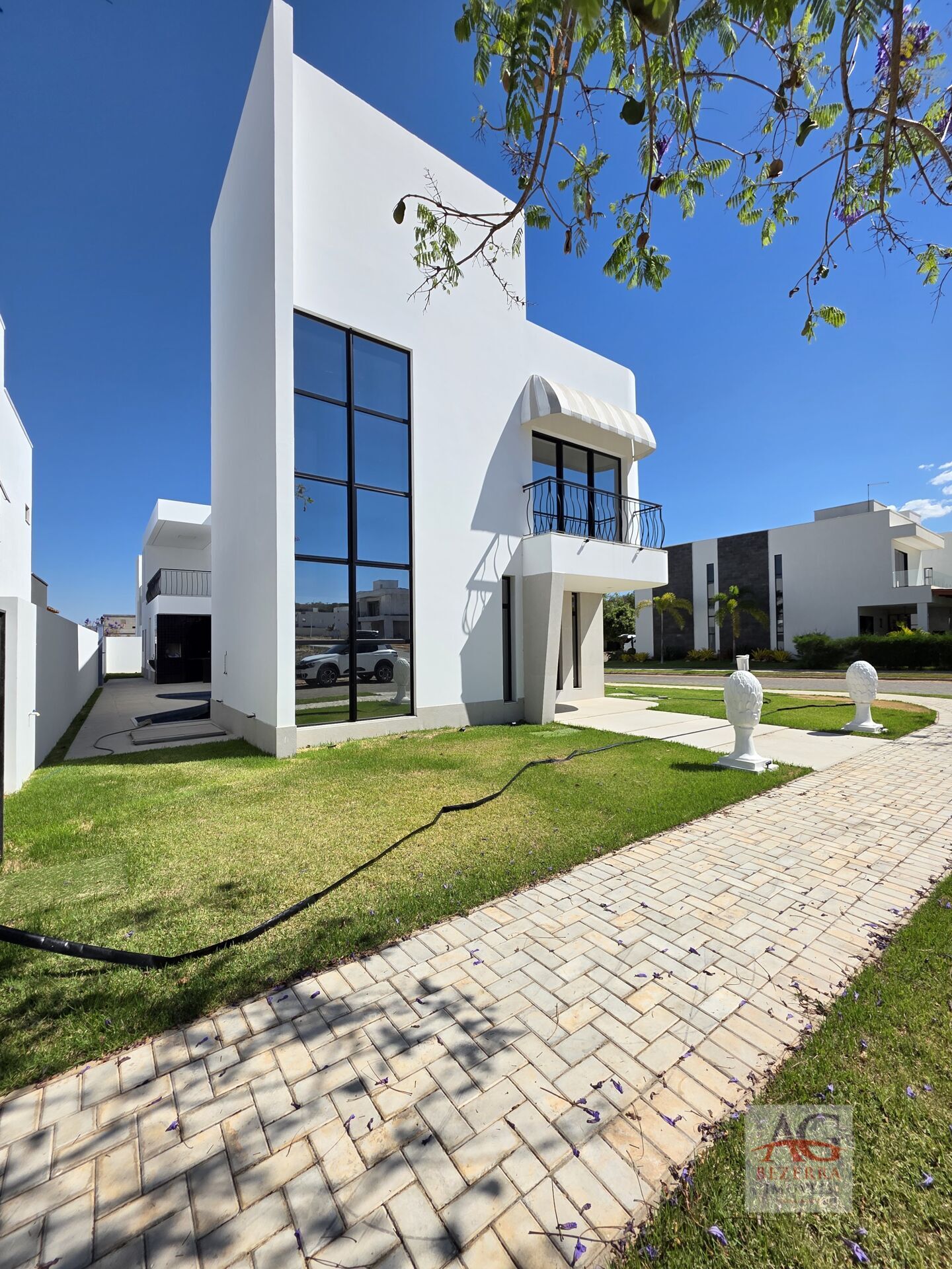 Casa, 4 quartos, 326 m² - Foto 2