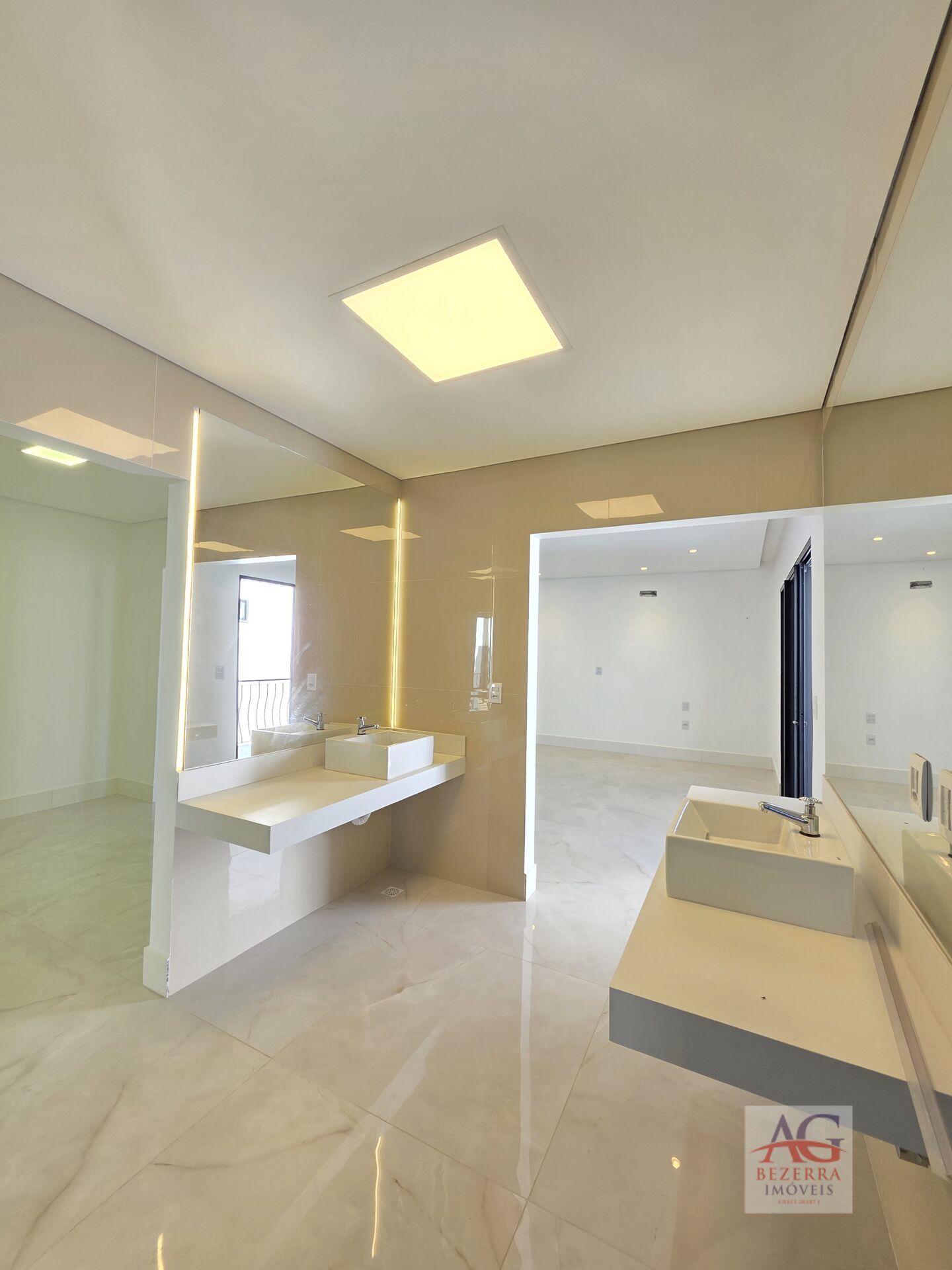 Casa, 4 quartos, 326 m² - Foto 42
