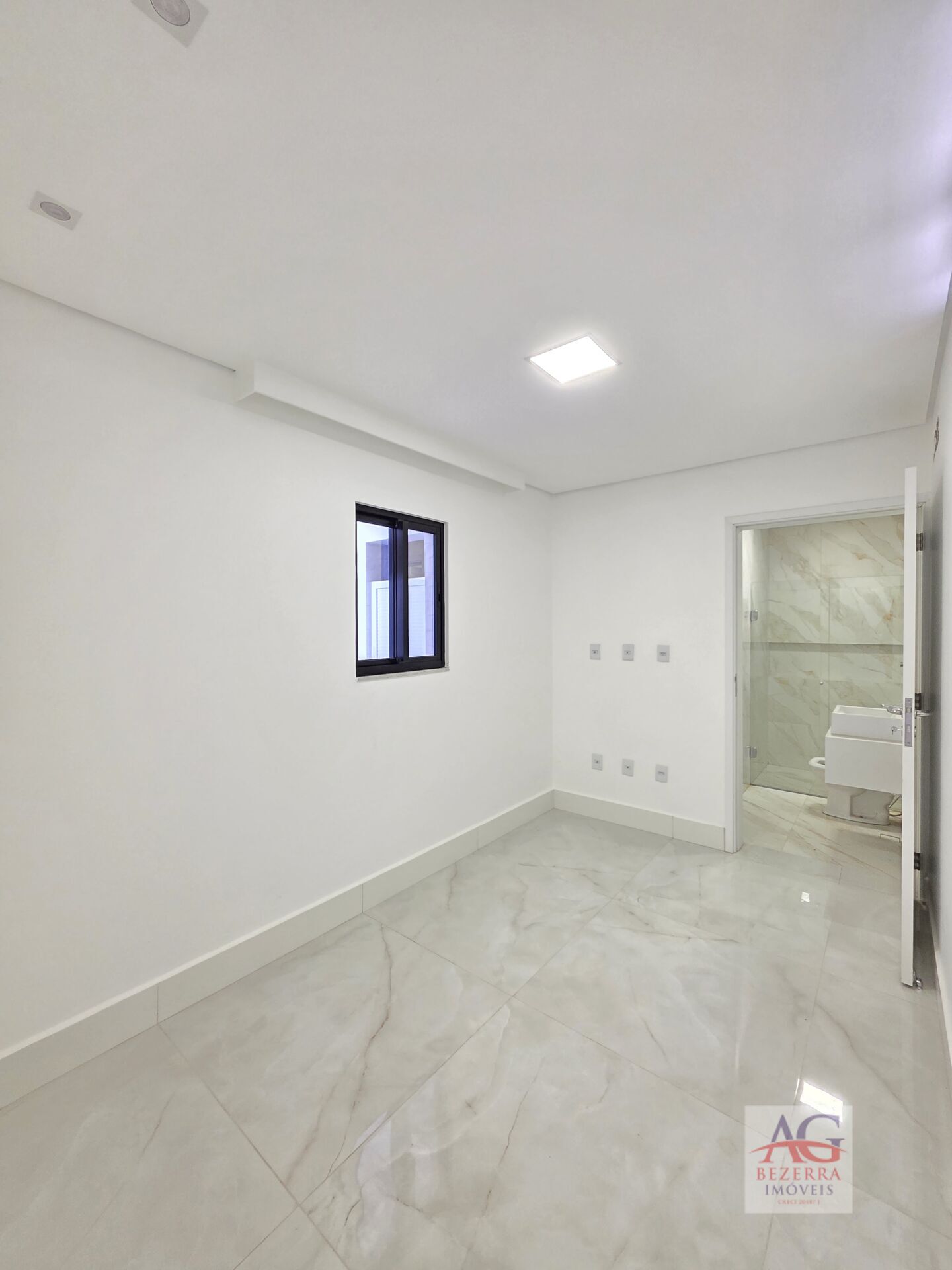 Casa, 4 quartos, 326 m² - Foto 19