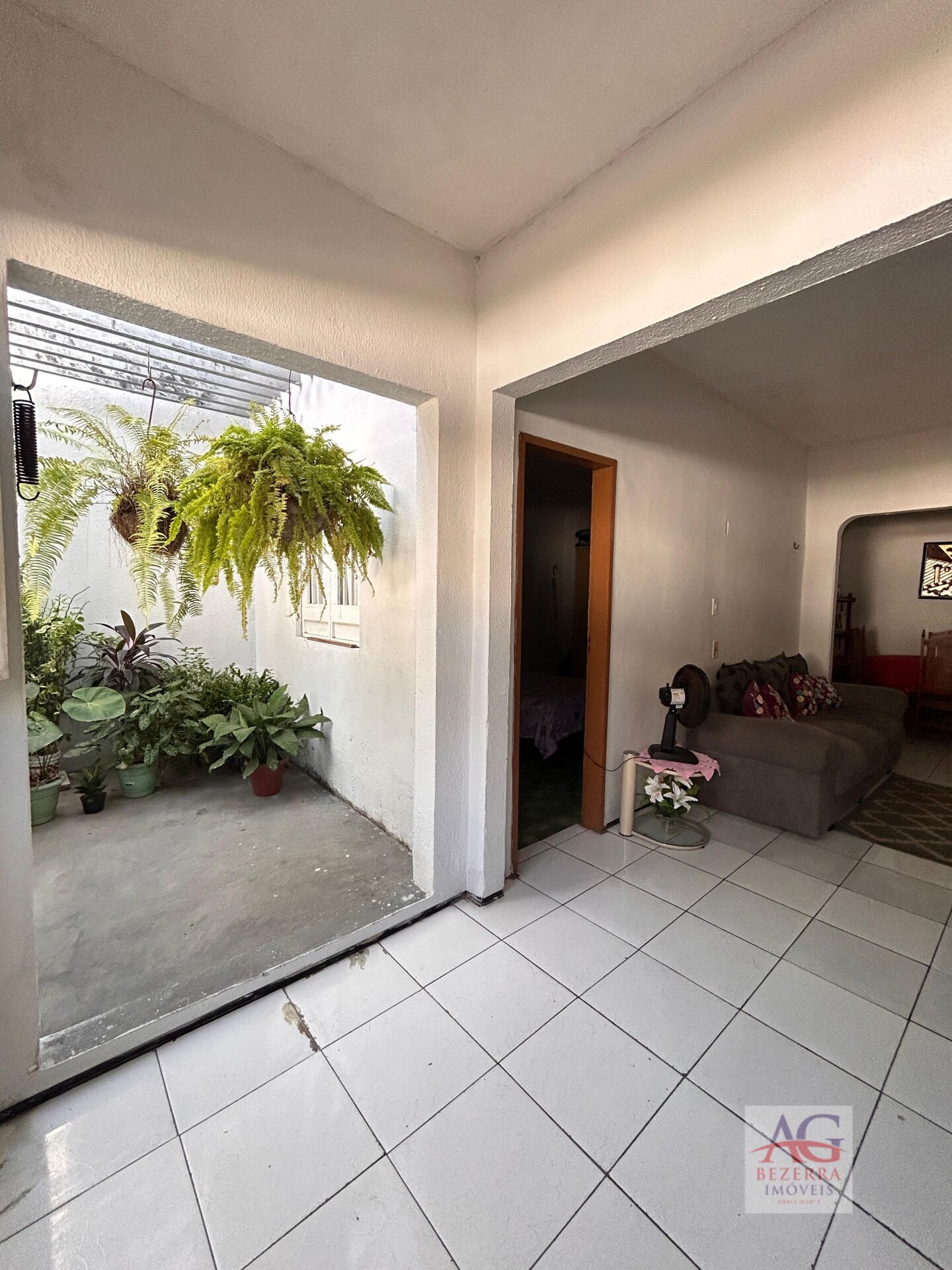 Casa, 3 quartos, 110 m² - Foto 1