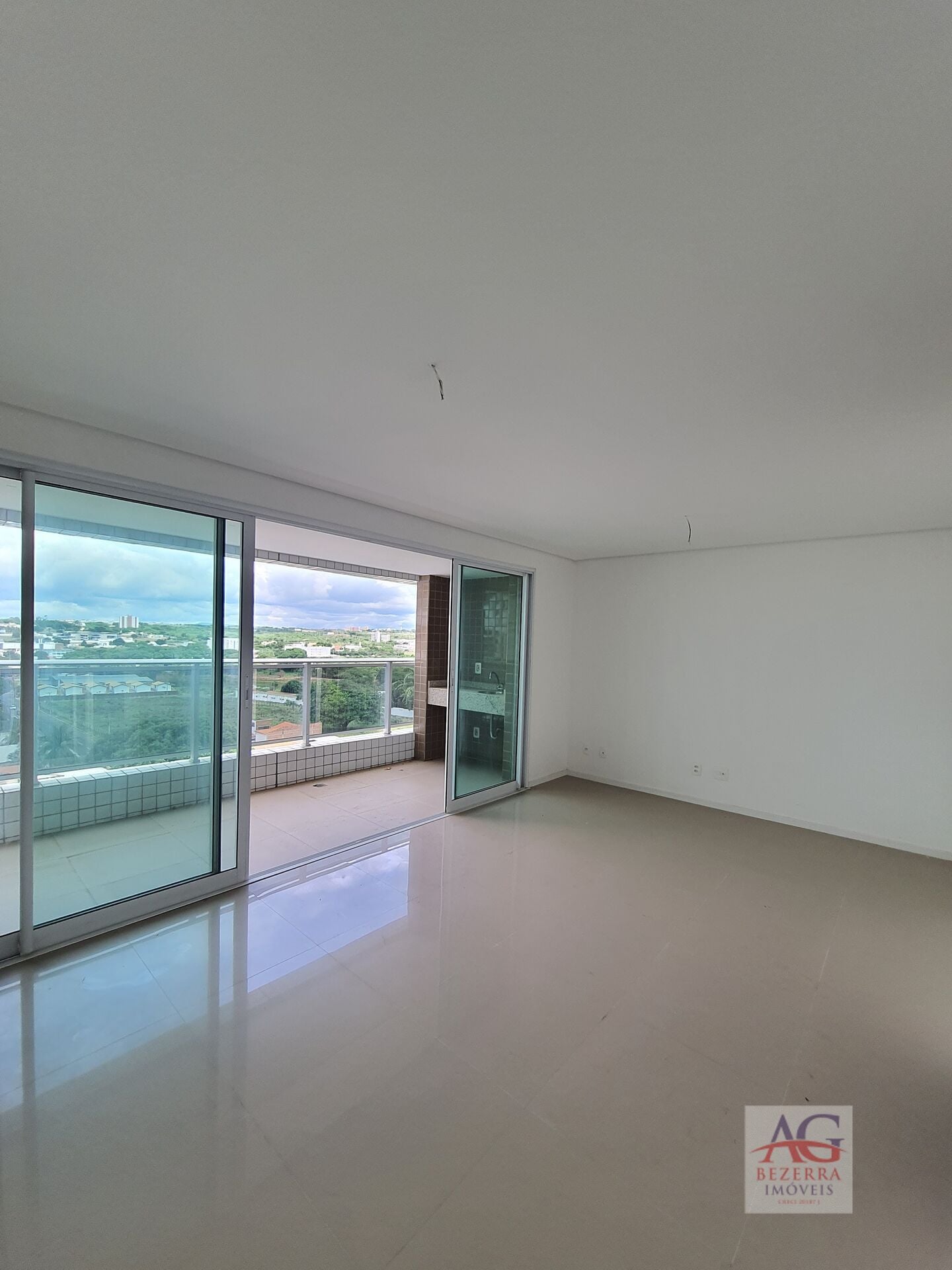 Apartamento, 2 quartos, 100 m² - Foto 2