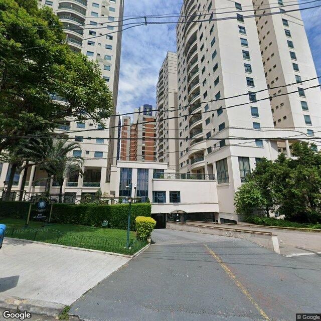 Imagem estática do "Street View" da localização