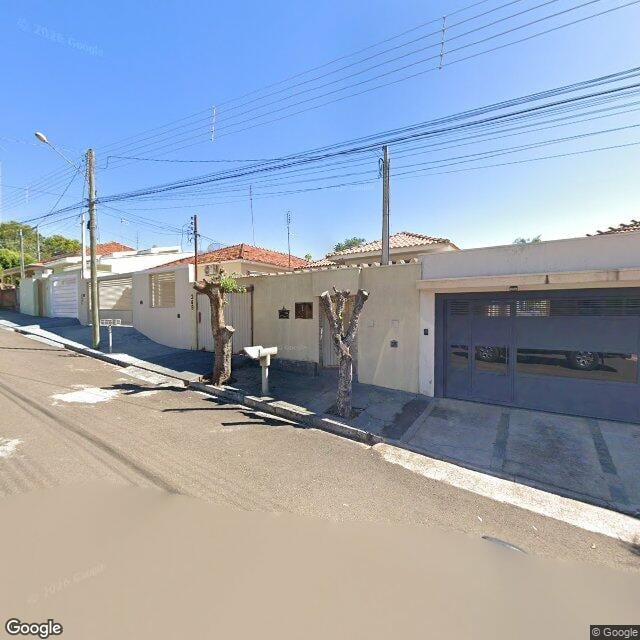 Imagem estática do "Street View" da localização