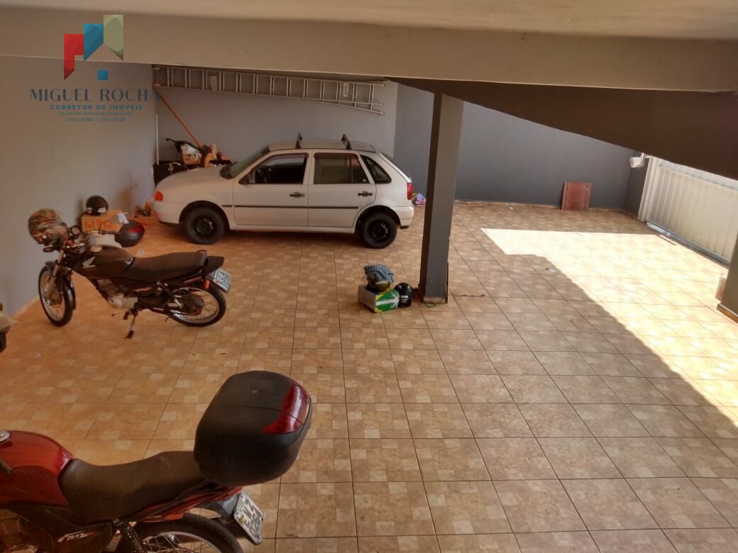 Sobrado à venda no bairro Nova Tatuí - Tatuí/SP