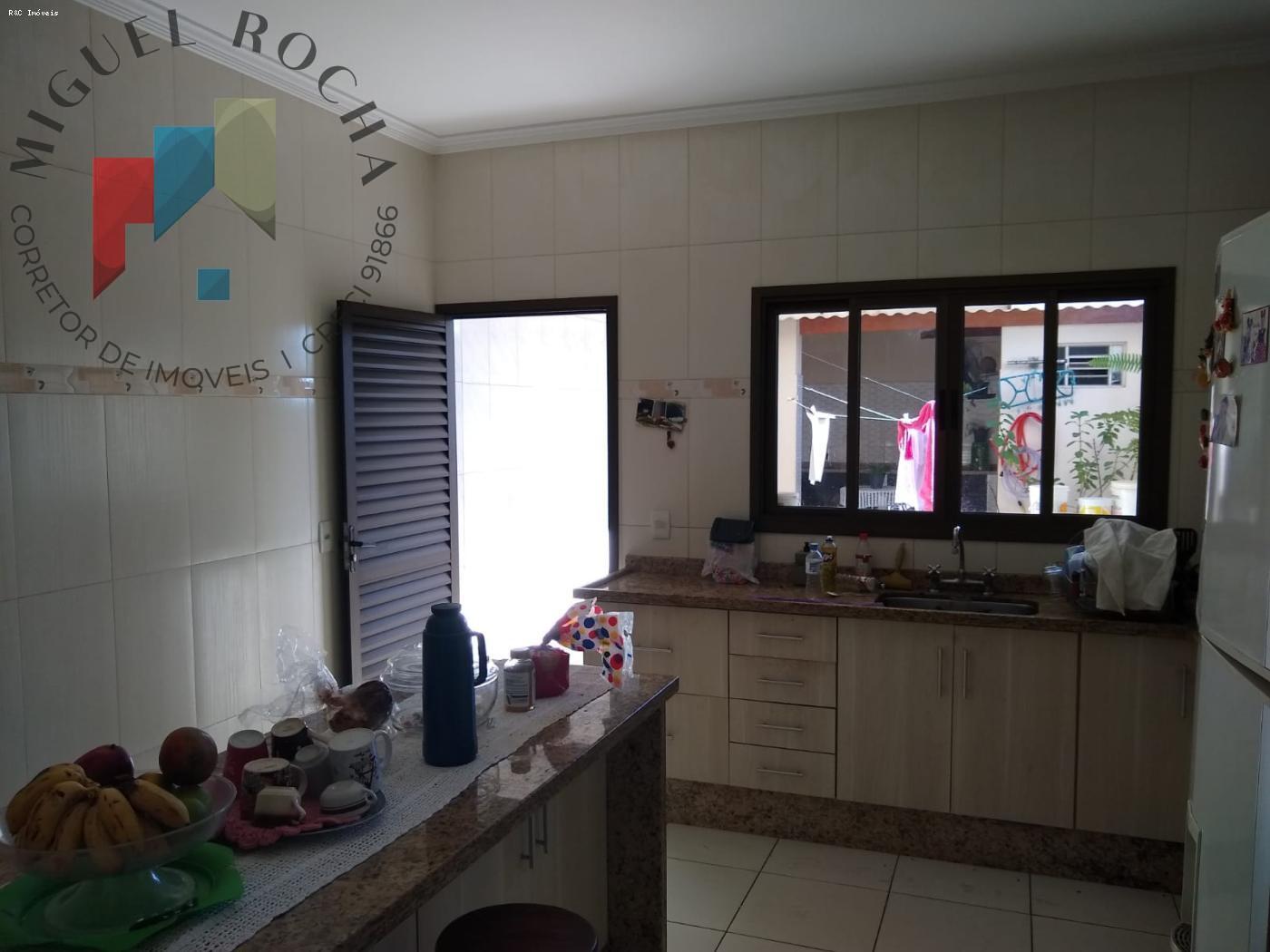 Sobrado à venda no bairro Nova Tatuí em Tatuí/SP