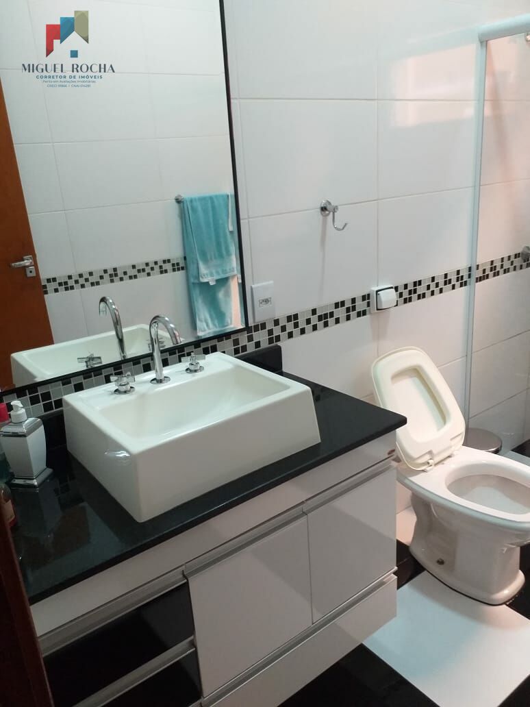 Sobrado à venda no bairro Jardim Wanderley - Tatuí/SP