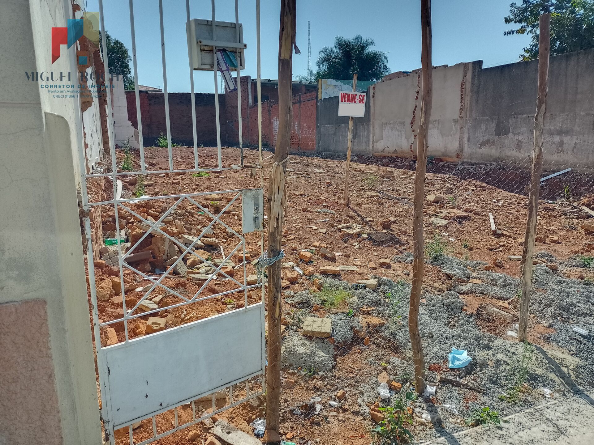 Terreno 420m²