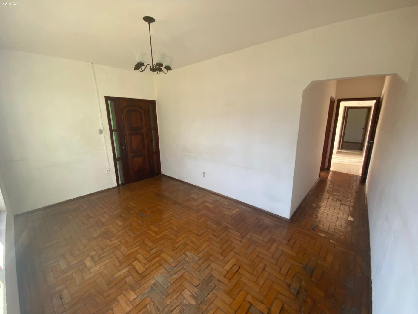 Casa à venda no bairro Centro em Tatuí/SP