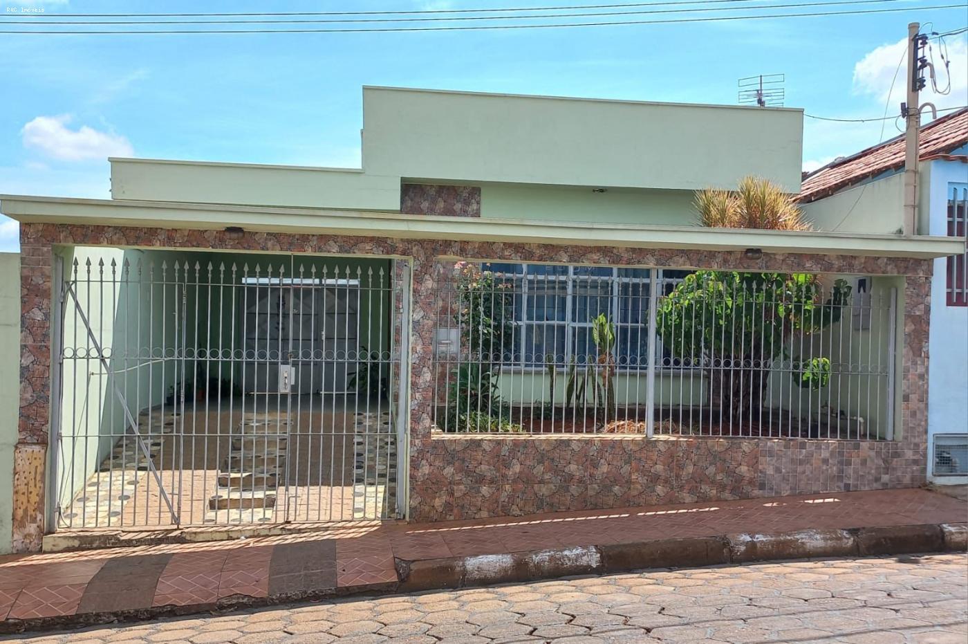 Casa à venda no bairro Centro em Tatuí/SP