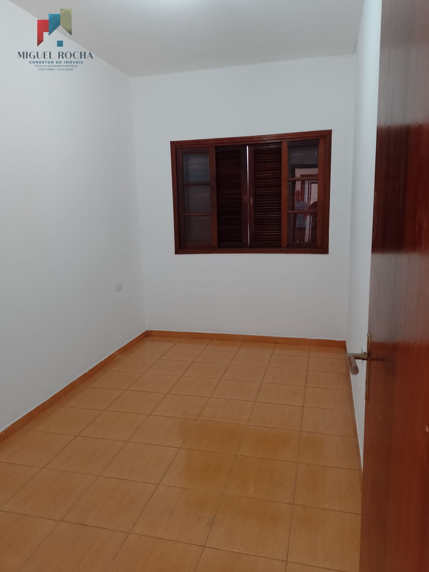 Sobrado à venda no bairro Jardim Rosa Garcia - Tatuí/SP