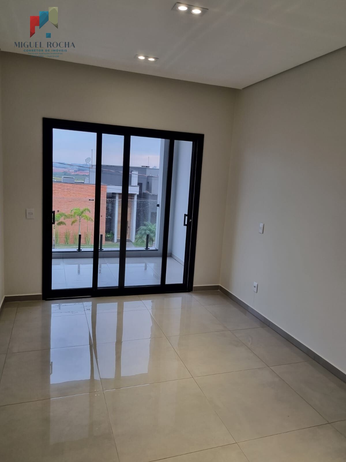 Sobrado à venda no bairro Reservas Dos Ipes - Tatuí/SP