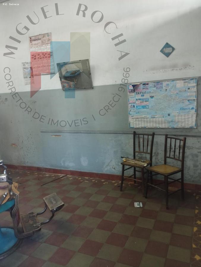 Casa à venda no bairro Centro em Tatuí/SP