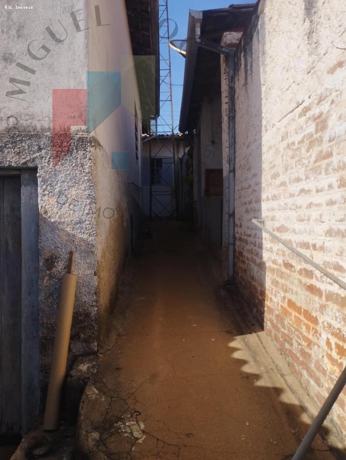 Casa à venda no bairro Centro em Tatuí/SP