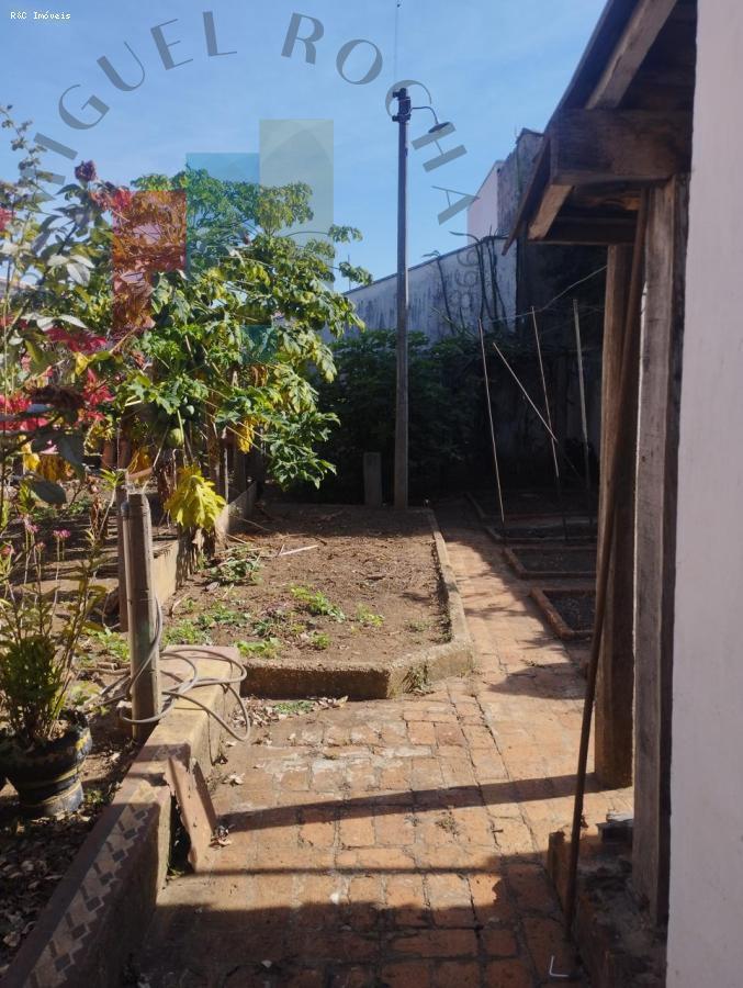 Casa à venda no bairro Centro em Tatuí/SP