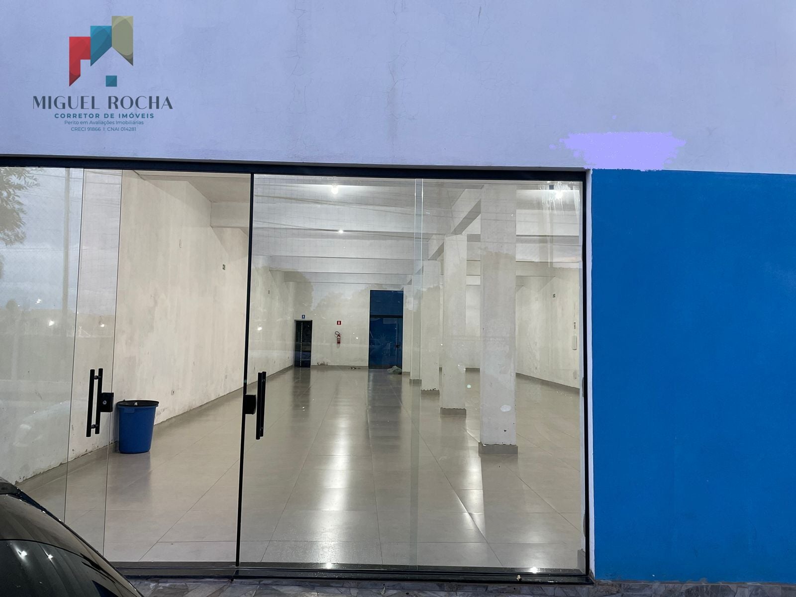 Loja Ponto Comercial em Jardim Santo Antônio, Quadra/SP