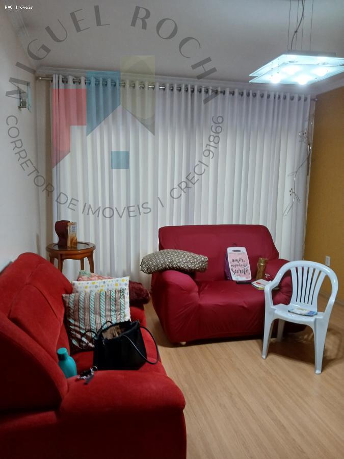 Sobrado para alugar no bairro Vila Pires em Santo André/SP
