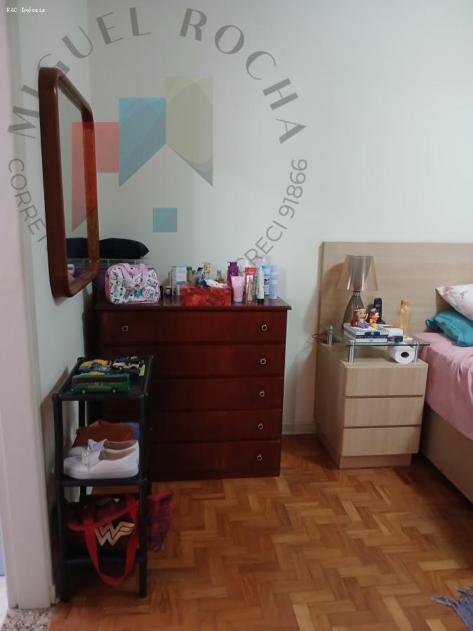 Sobrado para alugar no bairro Vila Pires em Santo André/SP