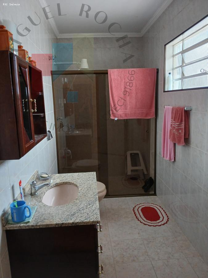 Sobrado para alugar no bairro Vila Pires em Santo André/SP