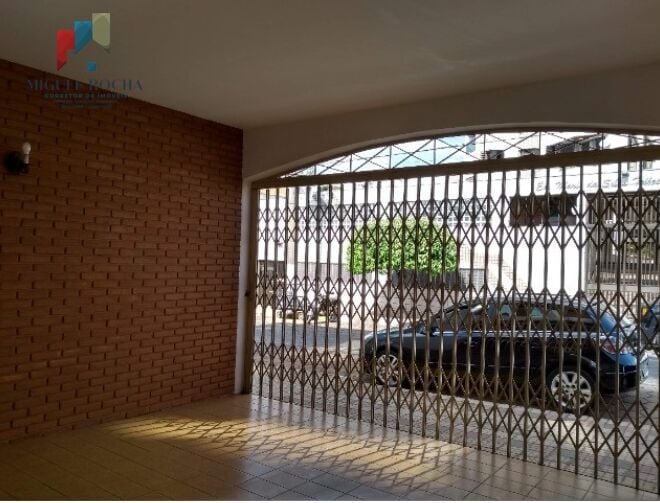 Casa à venda no bairro Centro - Tatuí/SP