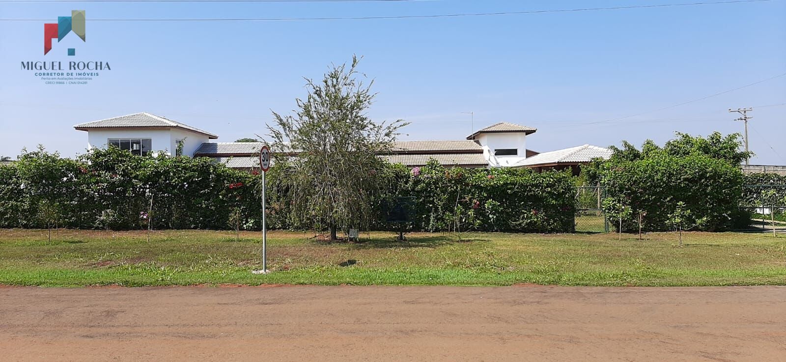 Condomínio Jatobá - Casa em Condomínio em Centro, Cesário Lange/SP