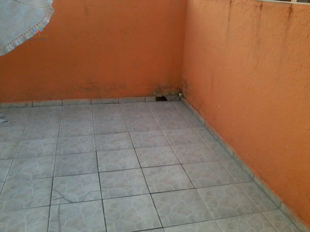 Casa-Alvenaria-para-Venda-em-Jardim-Maria-Helena-Barueri-SP