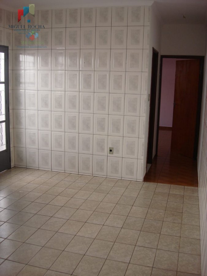 Casa-Padrao-para-Venda-em-Loteamento-Modena-Tatui-SP