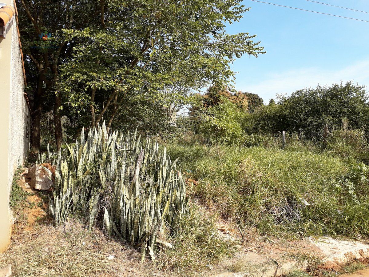 Terreno-para-Venda-em-Vila-Americana-Tatui-SP