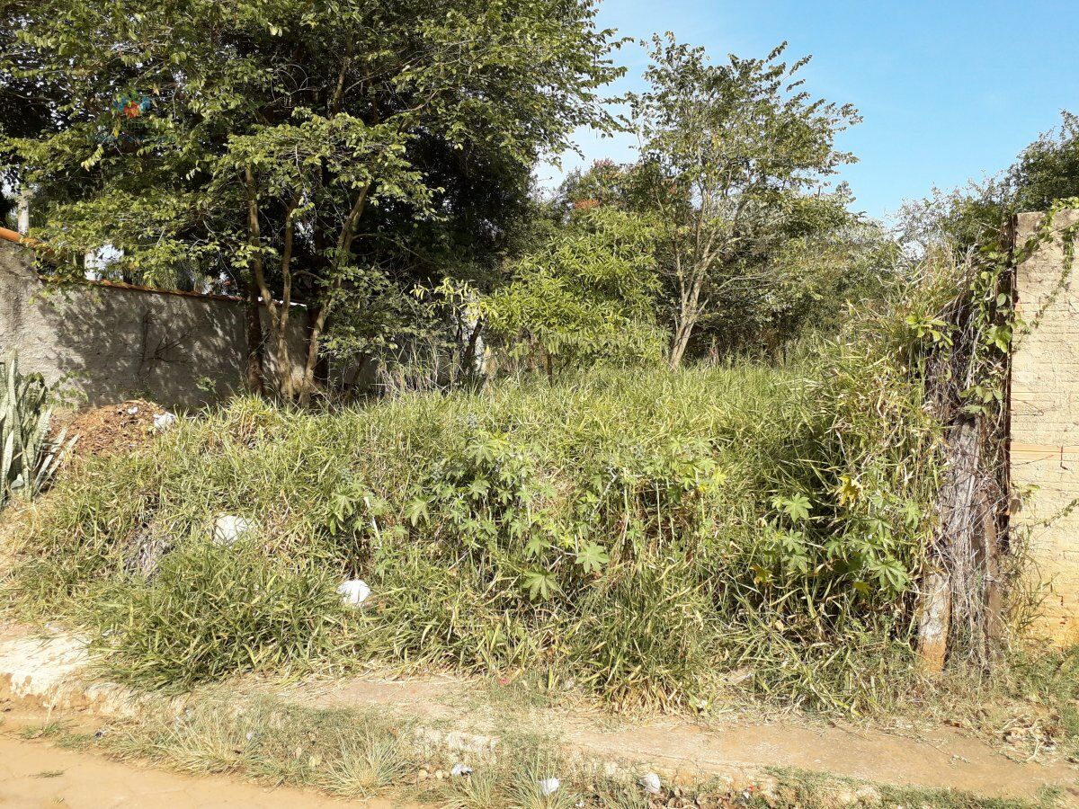 Terreno-para-Venda-em-Vila-Americana-Tatui-SP