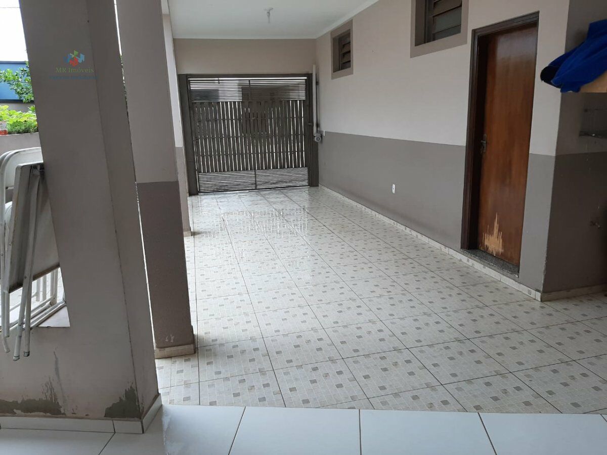 Sobrado-Padrao-para-Venda-em-Centro-Tatui-SP