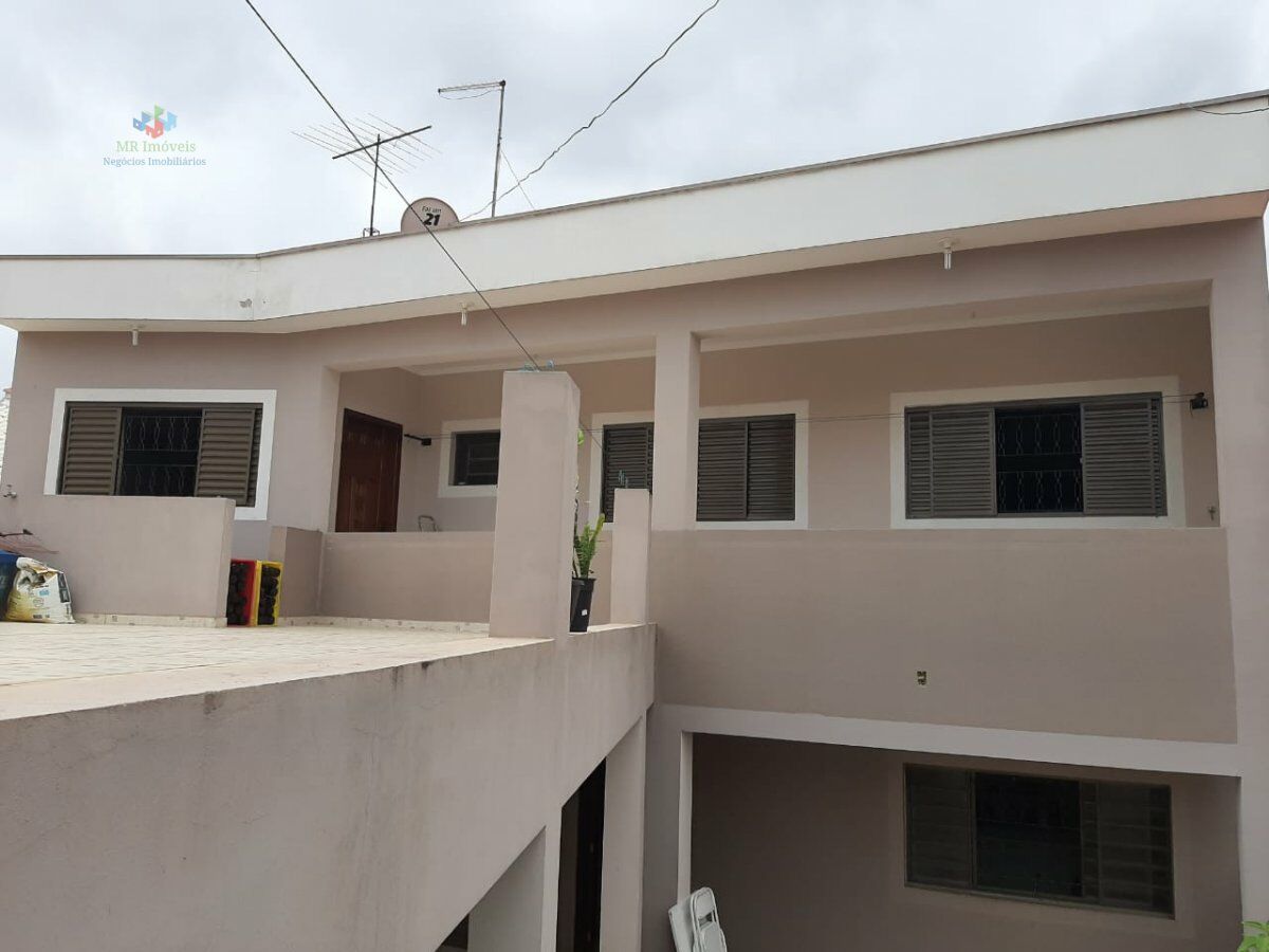 Sobrado-Padrao-para-Venda-em-Centro-Tatui-SP
