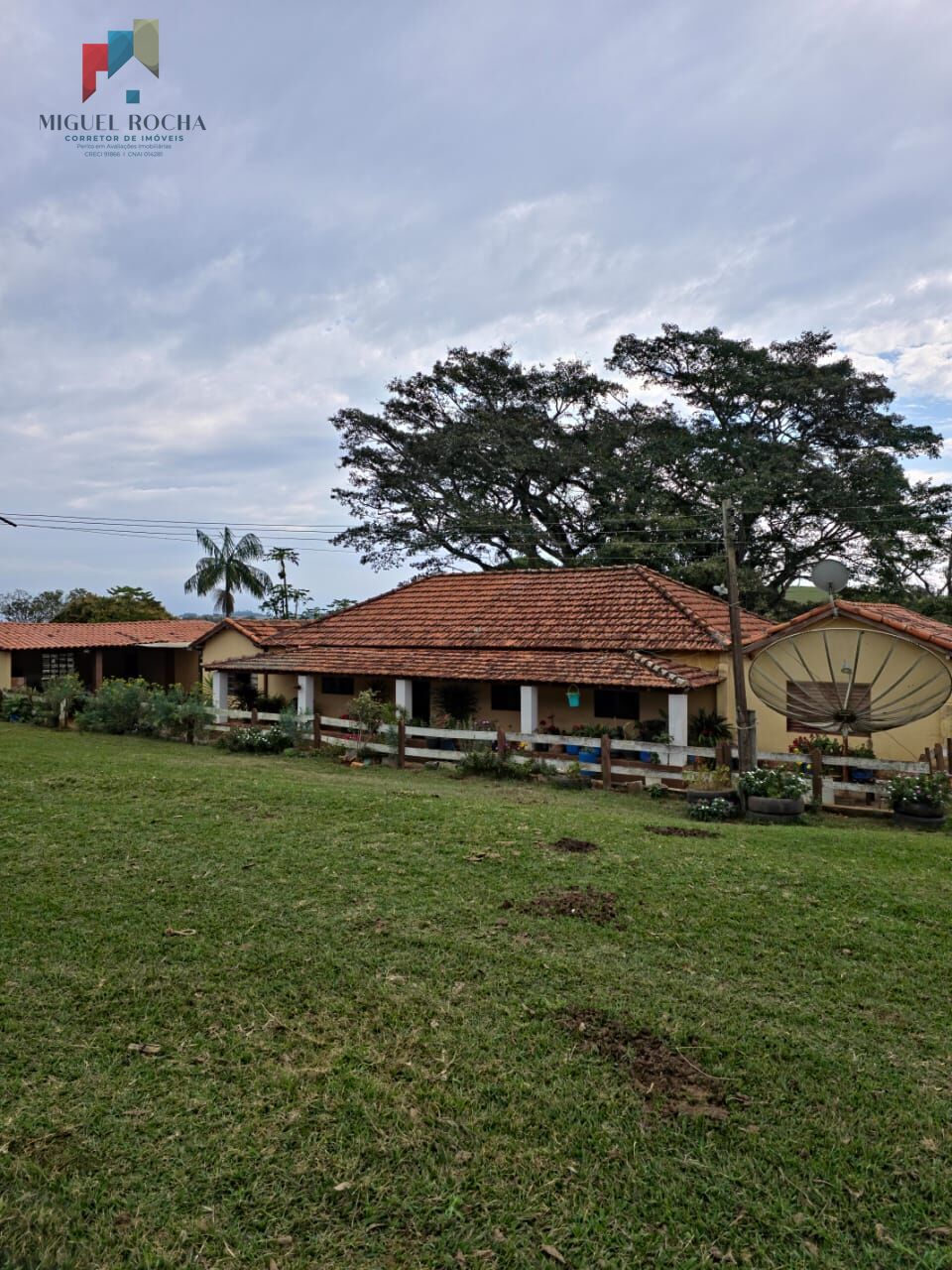 Sítio em Centro, Pardinho/SP