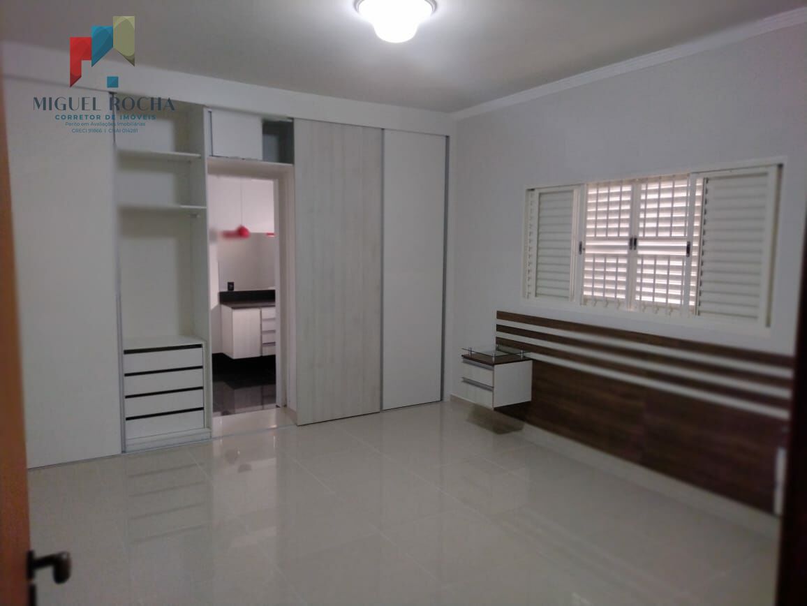 Sobrado à venda no bairro Jardim Paulista - Tatuí/SP