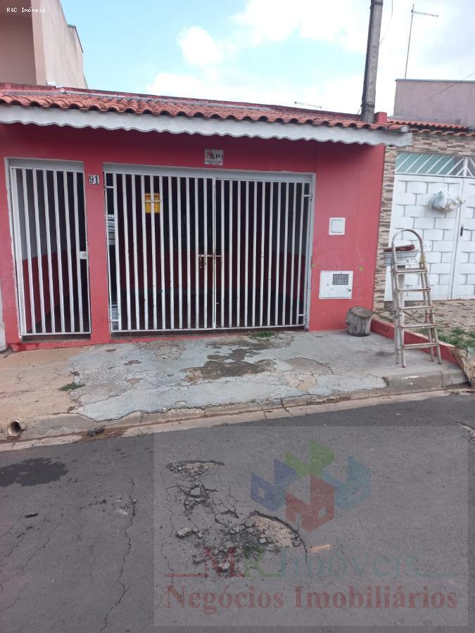 Casa à venda no bairro Jardim Rosa Garcia em Tatuí/SP
