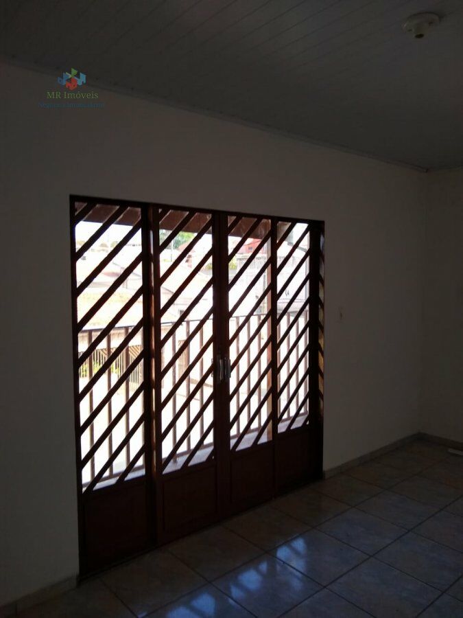 Sobrado-Padrao-para-Venda-em-Jardim-Rosa-Garcia-Tatui-SP