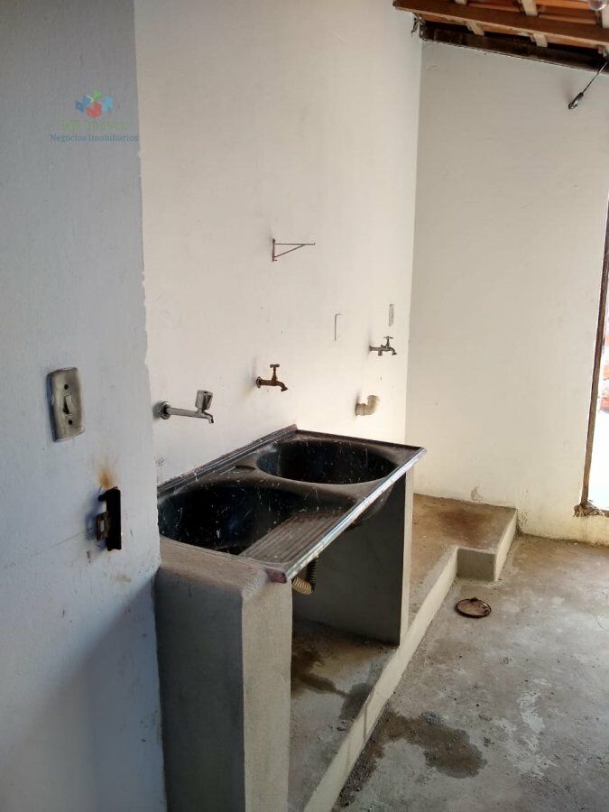 Sobrado-Padrao-para-Venda-em-Jardim-Rosa-Garcia-Tatui-SP
