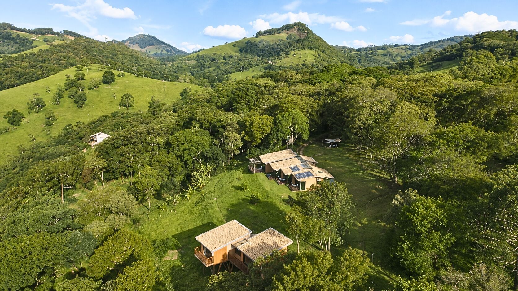Casa, 3 quartos, 209 m² - Foto 3
