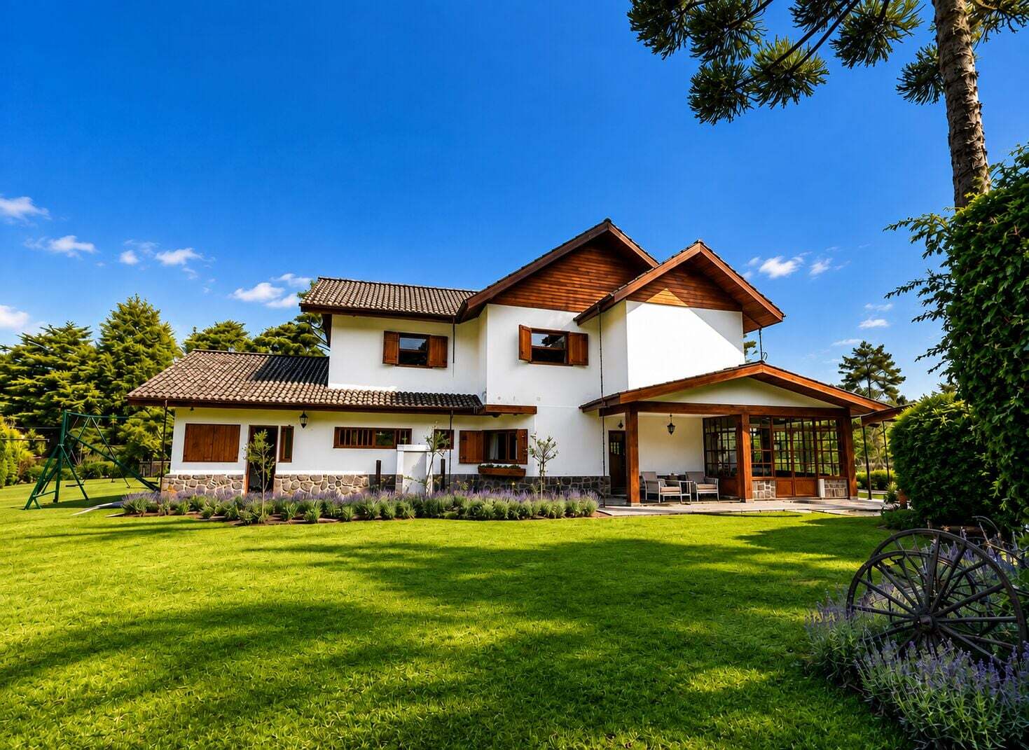 Casa, 5 quartos, 290 m² - Foto 1