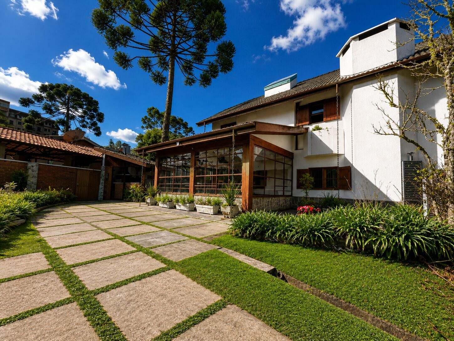 Casa, 5 quartos, 290 m² - Foto 3