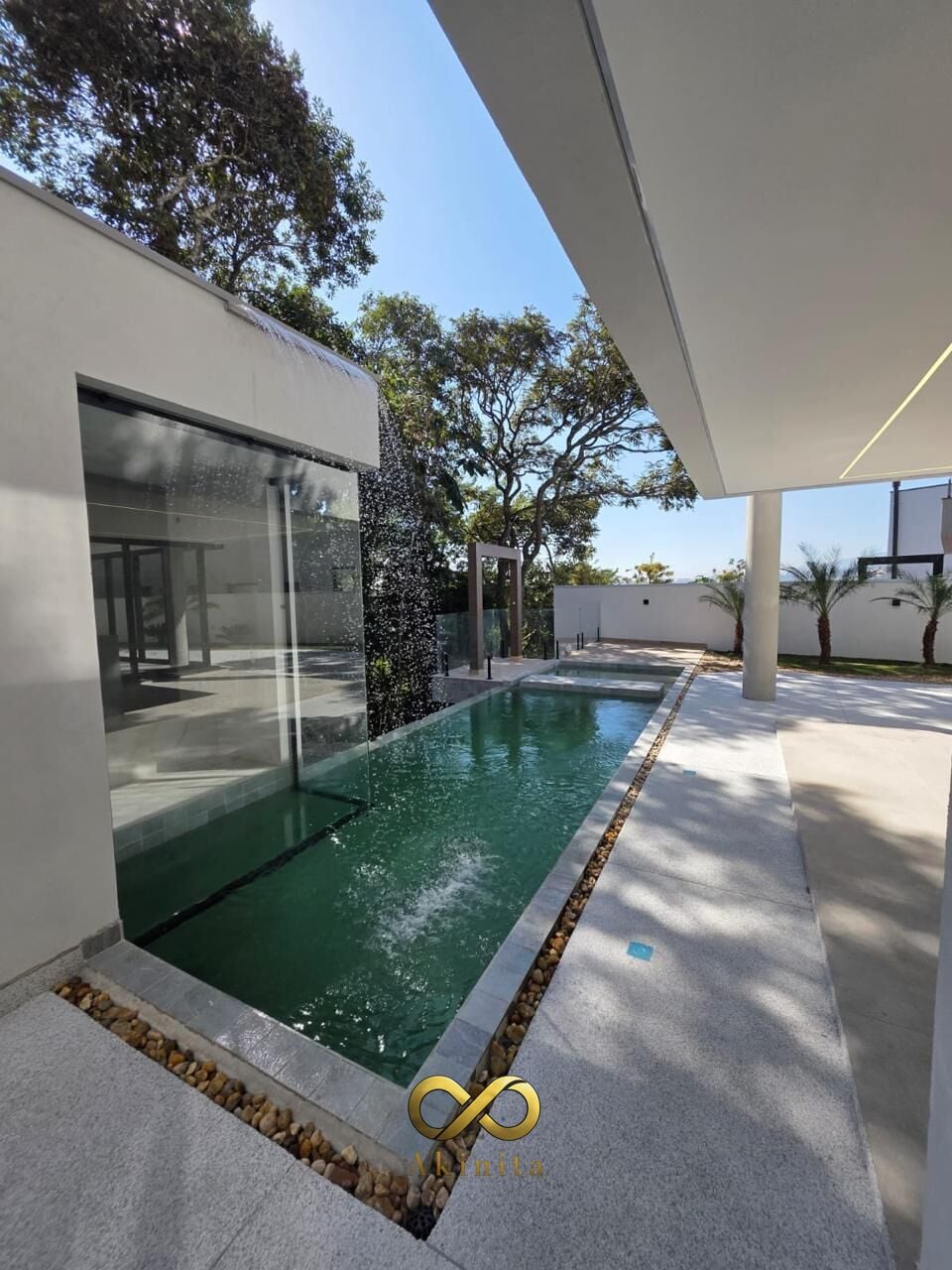 Casa à venda com 4 quartos, 4 suítes, 4 vagas e 428m² no Cidade Parquelandia, Mogi das Cruzes (SP) — foto 5 de 17