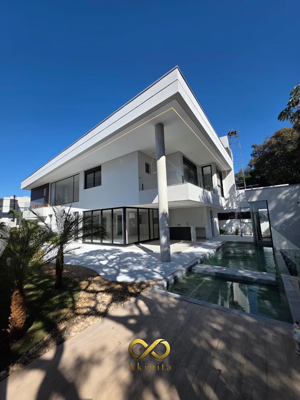 Casa à venda com 4 quartos, 4 suítes, 4 vagas e 428m² no Cidade Parquelandia, Mogi das Cruzes (SP) — foto 6 de 17