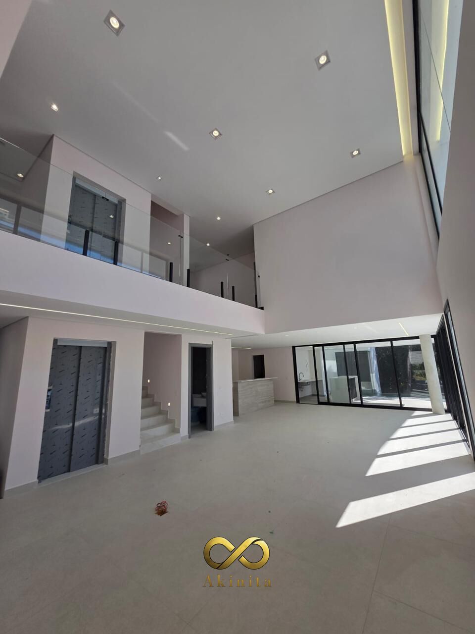 Casa à venda com 4 quartos, 4 suítes, 4 vagas e 428m² no Cidade Parquelandia, Mogi das Cruzes (SP) — foto 11 de 17