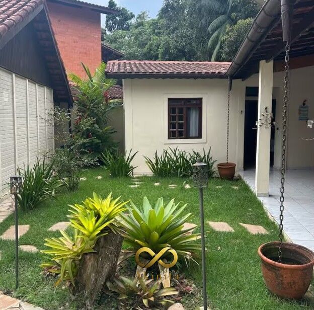Casa à venda com 5 quartos, 1 suíte e 1 vaga no Guaratuba, Bertioga (SP) — foto 12 de 25